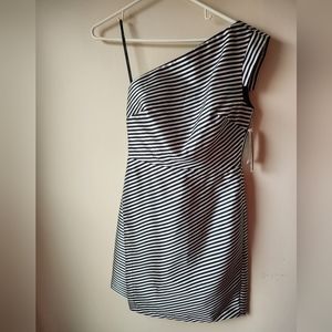 Phoebe by Kay Unger Cocktail Dress